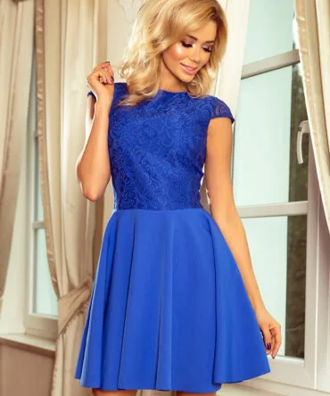 Rochie albastru intens cu dantelă delicată