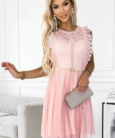 Rochie piersică din dantelă cu fustă din tul
