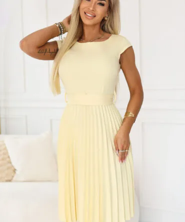 Rochie plisată galben unt cu curea în talie